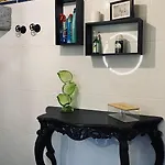 Au Bon Endroit 